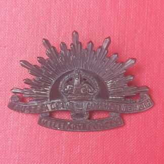 (Australia) Australian Commonwealth Military Forces - Gilding Metal Cap Badge.