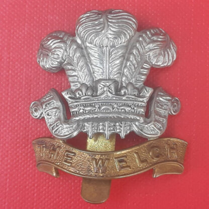 The Welsh Regiment - Bi Metal Cap Badge.