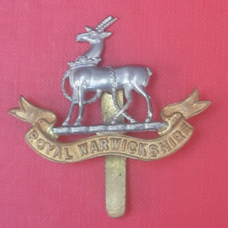 The Royal Warwickshire Regiment - Bi Metal Cap Badge.