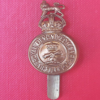 The Royal Devon Yeomanry Artillery - King's Crown Gilding Metal Cap Badge.