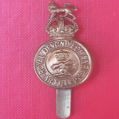 The Royal Devon Yeomanry Artillery - King's Crown Gilding Metal Cap Badge.