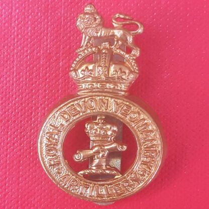 The Royal Devon Yeomanry Artillery - King's Crown Gilding Metal Cap Badge.
