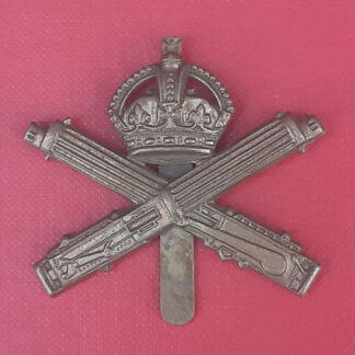 The Machine Gun Corps - King's Crown Gilding Metal Cap Badge.