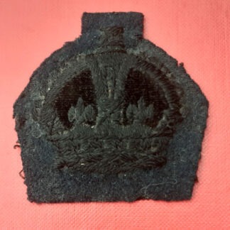 Rifle Brigade Warrant Officer - King's Crown Woven Cloth Badge.