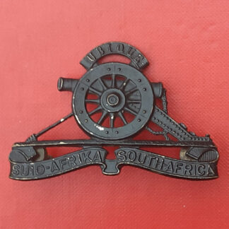 (South Africa) The South African Artillery - Blackened Brass Cap Badge.