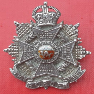 The Border Regiment - Officer's King's Crown Silver & Enamelled Cap Badge.