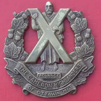 (Canada) The Cameron Highlanders Of Ottawa (M.G) - Bronzed Shoulder Belt Plate.