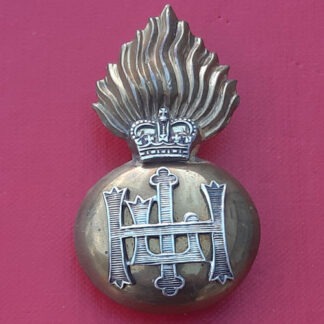 The Royal Highland Fusiliers - Officer's Silver & Gilt Cap Badge.