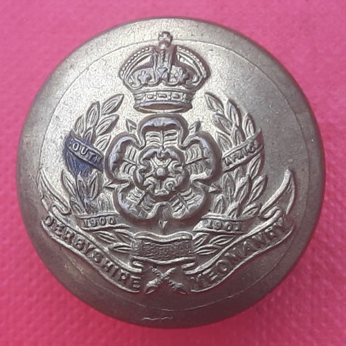 The Derbyshire Yeomanry King s Crown 24mm Brass Button Steady The 