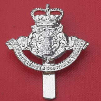 The Leicestershire & Derbyshire Yeomanry - Gold & Silver Anodised Cap Badge.
