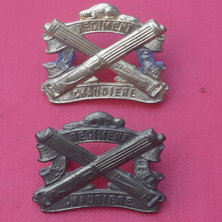 (Canada) Le Regiment De La Chaudiere - Gilding Metal Collar Badges.