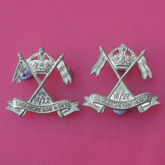 (Canada) The 16th/22nd Saskatchewan Light Horse - King's Crown Gilding Metal Collar Badges.