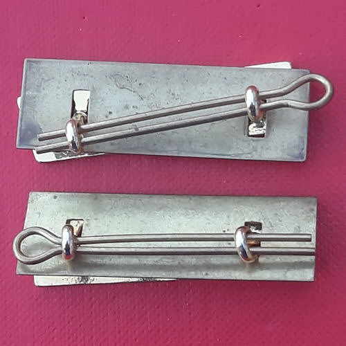 The Royal Gloucestershire, Berkshire & Wiltshire Regiment - Gold "New Improved Metal" Shoulder Titles. - Image 2