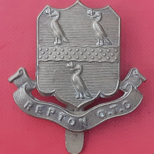 Repton College O.T.C - Gilding Metal Cap Badge.