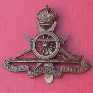 The Malta Artillery - King's Crown Gilding Metal Cap Badge.