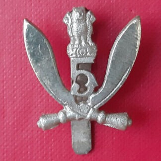 (India) The 5th Gurkha Rifles - White Metal Cap Badge.