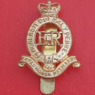 The Royal Horse Artillery - Queen's Crown Gilding Metal Cap Badge.