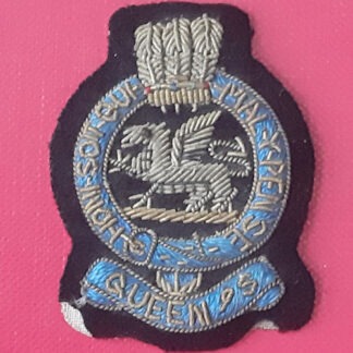 The Queen's Regiment - Cloth Beret Badge.