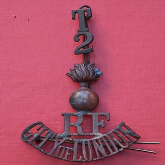 2nd Territorial Battalion The Royal Fusiliers (City Of London) Regiment - 2 Piece Gilding Metal Shoulder Title.