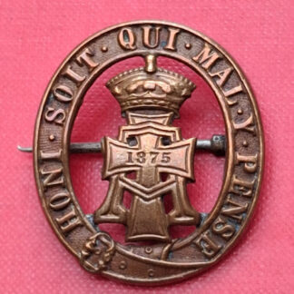 The Green Howards The Yorkshire Regiment - Gilding Metal Pagri Badge.