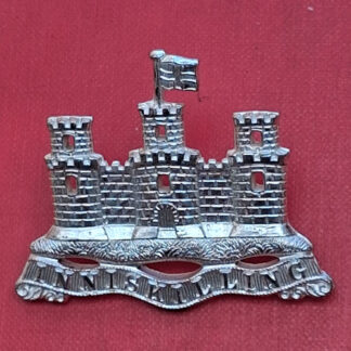 The Royal Inniskilling Fusiliers - Frosted Silver Pipers Cap Badge.