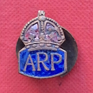 Air Raid Precaution - King's Crown Enamelled Button Hole Badge.