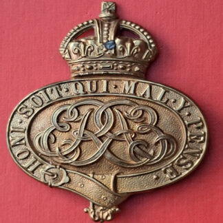 The Grenadier Guards - King's Crown Edward VI Gilding Metal Valise Badge.
