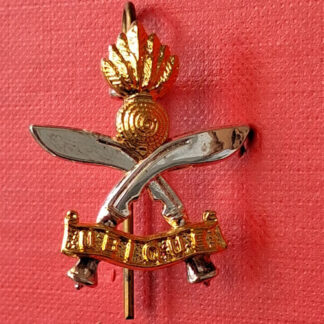The Queen's Own Gurkha Engineers - Bi Metal Cap Badge.