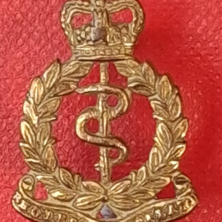 Rhodesia & Nyasaland Medical Corps - Queen's Crown Gilt Mess Dress Collar Badge.