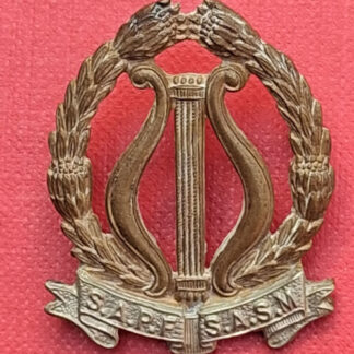 (South Africa) South African Army School Of Music - Bi Metal Cap Badge.