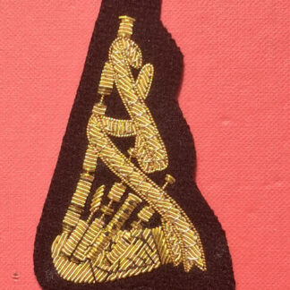 Irish Guards - Gold Bullion On Green Pipers Sleeve Badge.