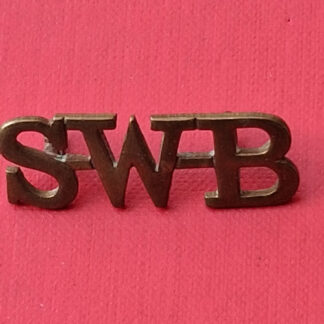 The South Wales Borderers - Gilding Metal Shoulder Title.