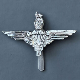 The Parachute Regiment - Silver Anodised Cap Badge.