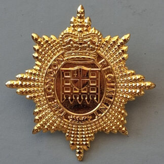 "G" (Guards) Company, The London Regiment - Gold (New Improved Metal) Cap Badge.