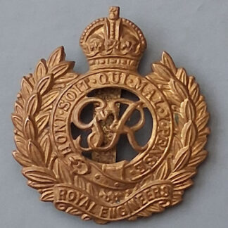 The Royal Engineers - King's Crown Gilding Metal Cap Badge.