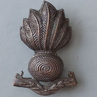 The Royal Artillery Territorials - Officer's Service Dress Bronzed Collar Badge.