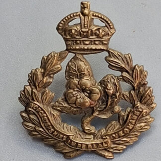 The Worcestershire Imperial Yeomanry - King's Crown Gilding Metal Collar Badge.