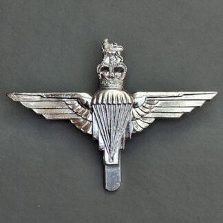 The Parachute Regiment - Silver Anodised Cap Badge.
