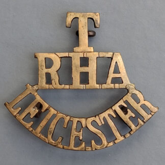 The Leicestershire Royal Horse Artillery Territorials - Gilding Metal Shoulder Title.