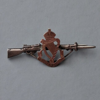 The London Irish Rifles - King's Crown Bi Metal Sweetheart Badge.