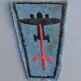 1st Anti Aircraft Division - Woven Cloth Formation Badge.