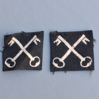 2nd Infantry Division - Pair of Woven Formation Badges.