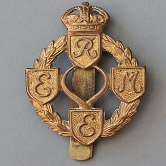 The Royal Electrical & Mechanical Engineers - King's Crown Gilding Metal Cap Badge.