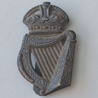 18th County Of London Battalion (The London Irish) - King's Crown Blackened Brass Cap Badge.